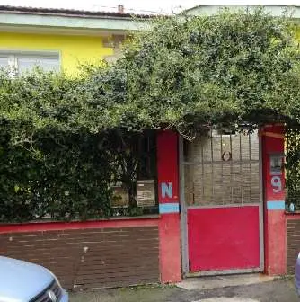 Capannone Baranzate