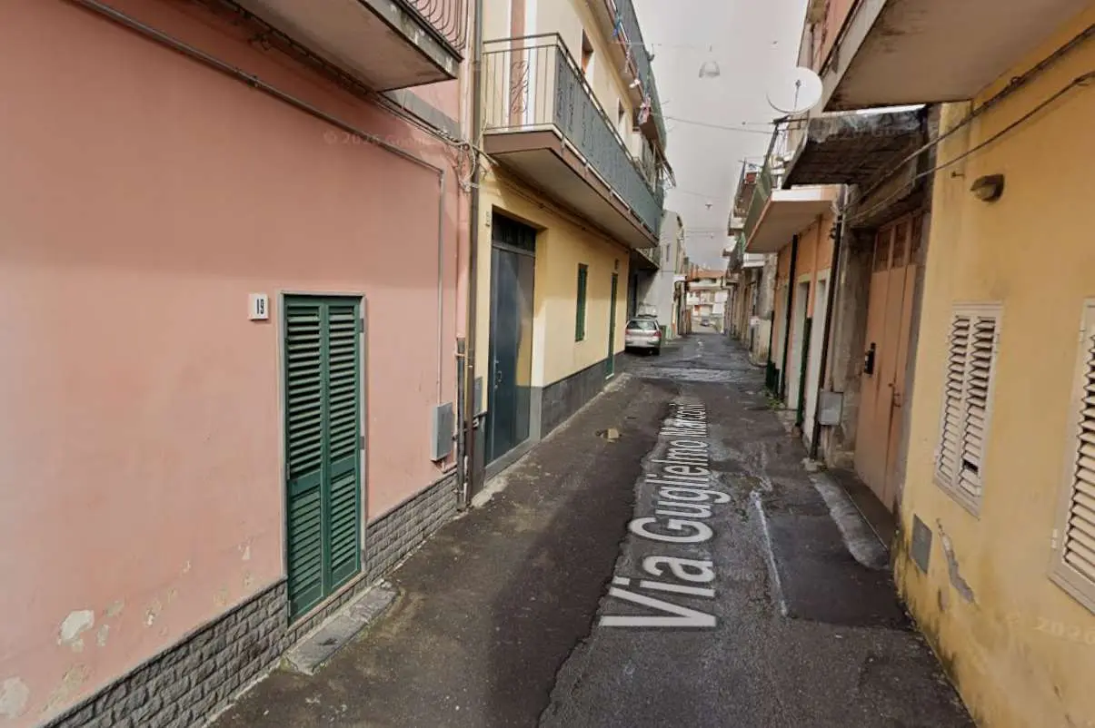 Immagine per Appartamento in asta a Aci Sant'Antonio via Guglielmo Marconi 19