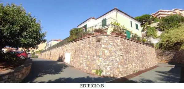 Stabile - Palazzo strada Casai Snc, Riva Ligure