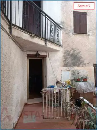Appartamento via Frazione Leuso 33, Vendone
