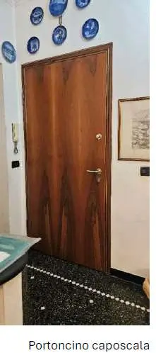 Appartamento 10, Genova