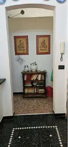 Appartamento 10, Genova