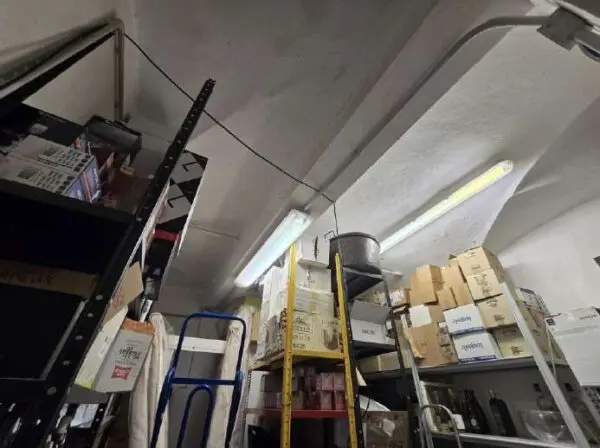Magazzino via Vico Delle Carabaghe 36, Genova