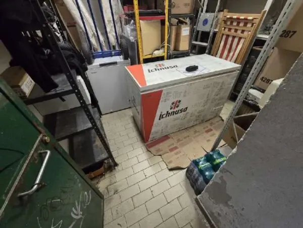 Magazzino via Vico Delle Carabaghe 36, Genova