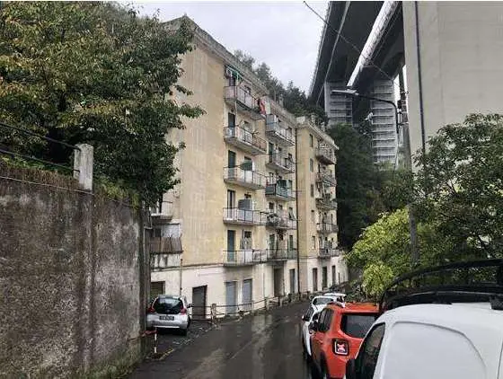 Immagine per Appartamento in asta a Genova via Delle Gavette 39