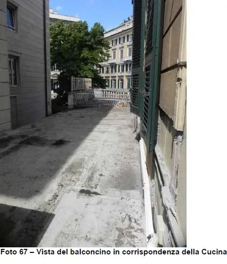 Appartamento via Roma 11, Genova
