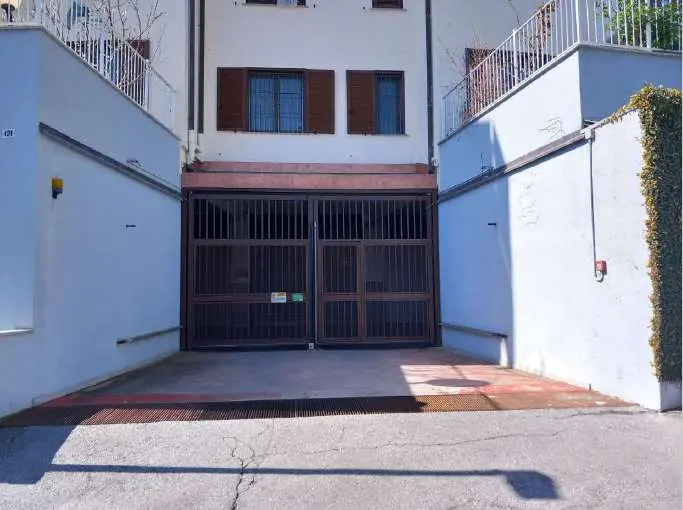 Immagine per Appartamento in asta a Genova viale Villa Gavotti