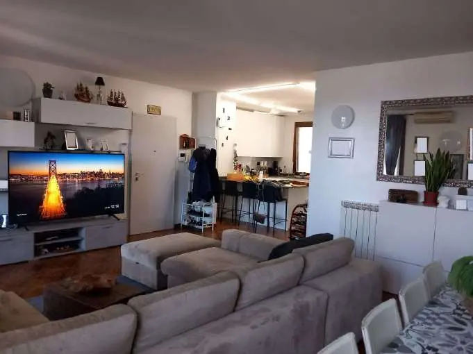 Immagine per Appartamento in asta a Genova viale Villa Gavotti