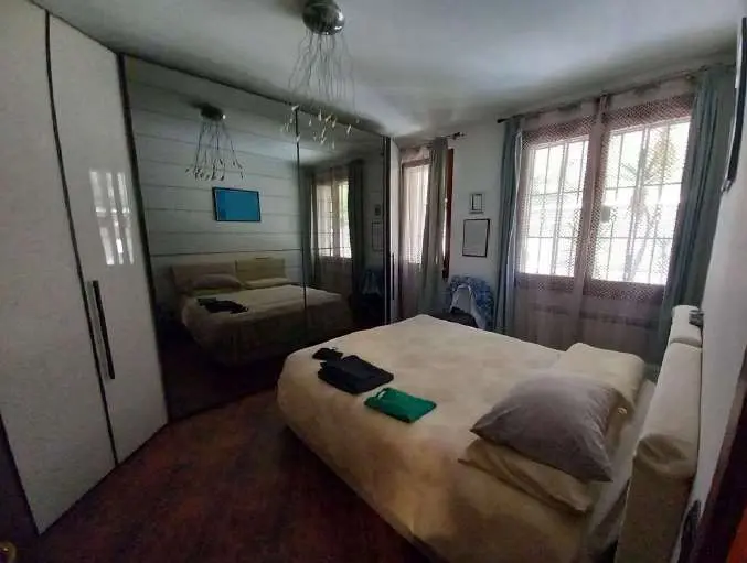 Immagine per Appartamento in asta a Genova viale Villa Gavotti