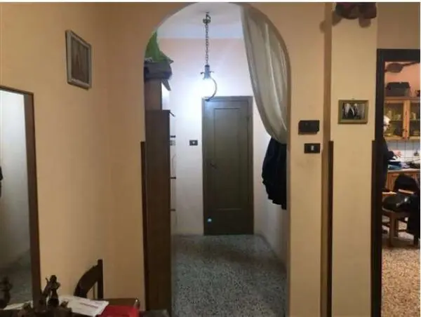 Appartamento via Rollino 35, Genova