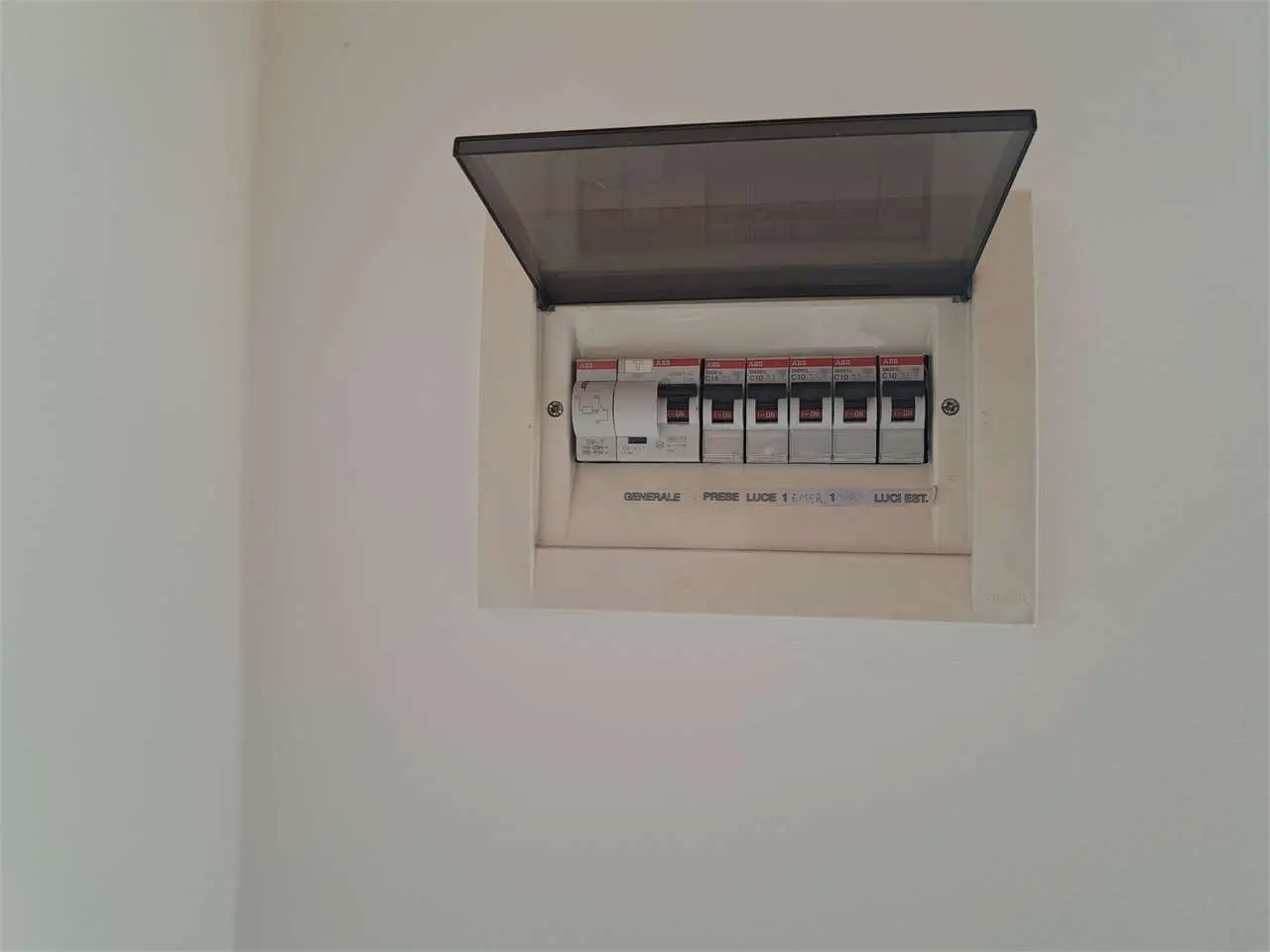 Immagine per Negozio in affitto a Monreale via Venero