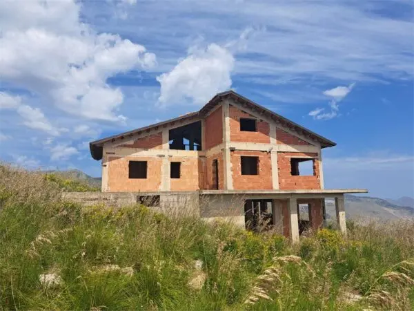 Rustico via Ficiligni, Monreale