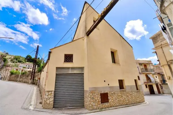 Casa Indipendente via Miceli, Monreale