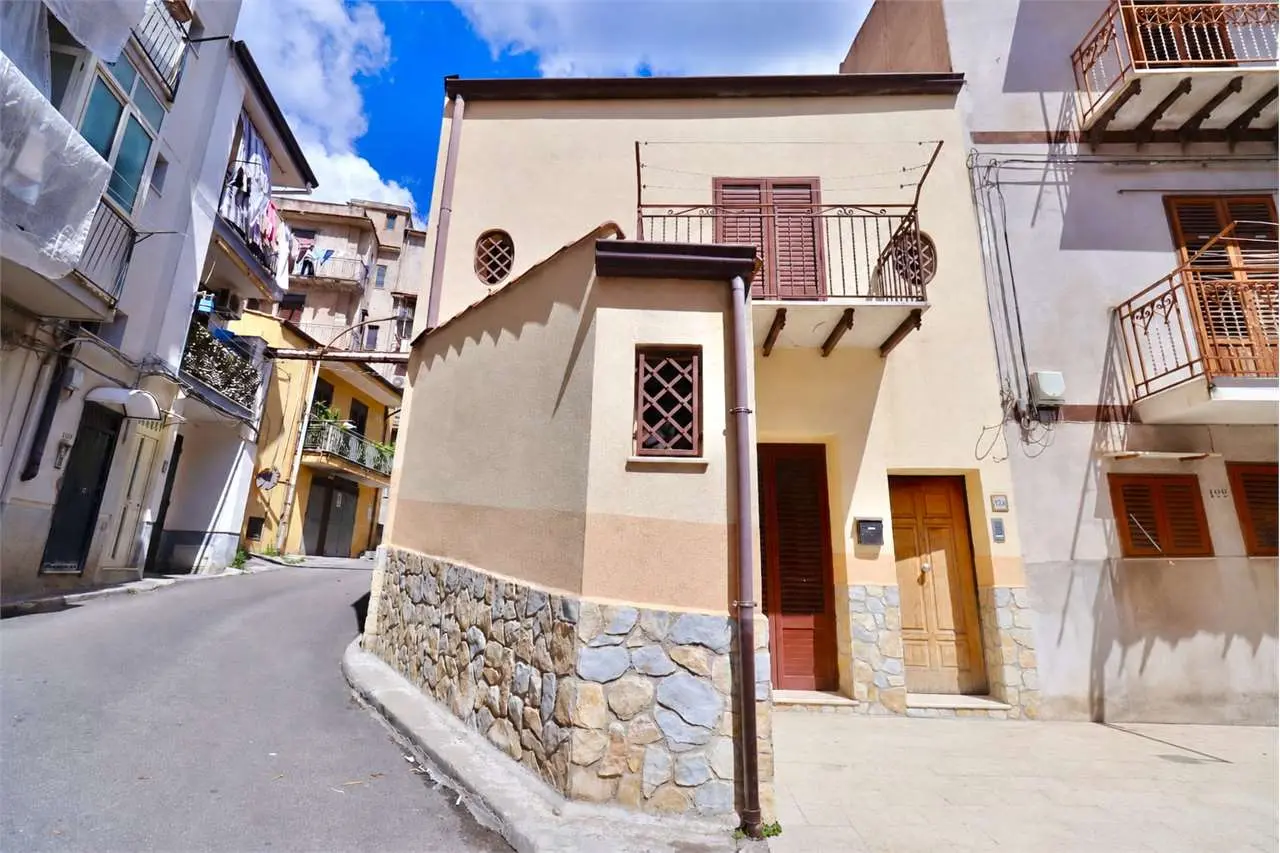 Immagine per Casa indipendente in vendita a Monreale via Miceli