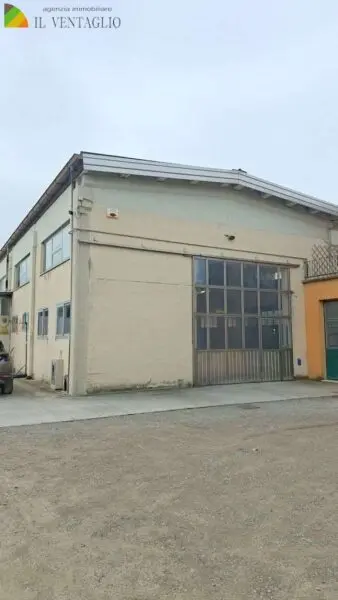 Capannone Modena