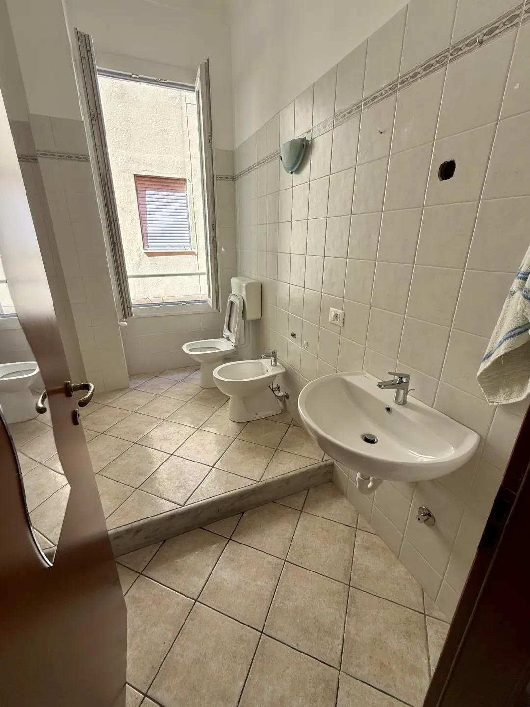 Immagine per Trilocale in vendita a Taggia via Andrea Doria