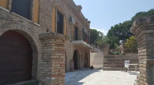 Villa via San Pietro 18, Tortoreto