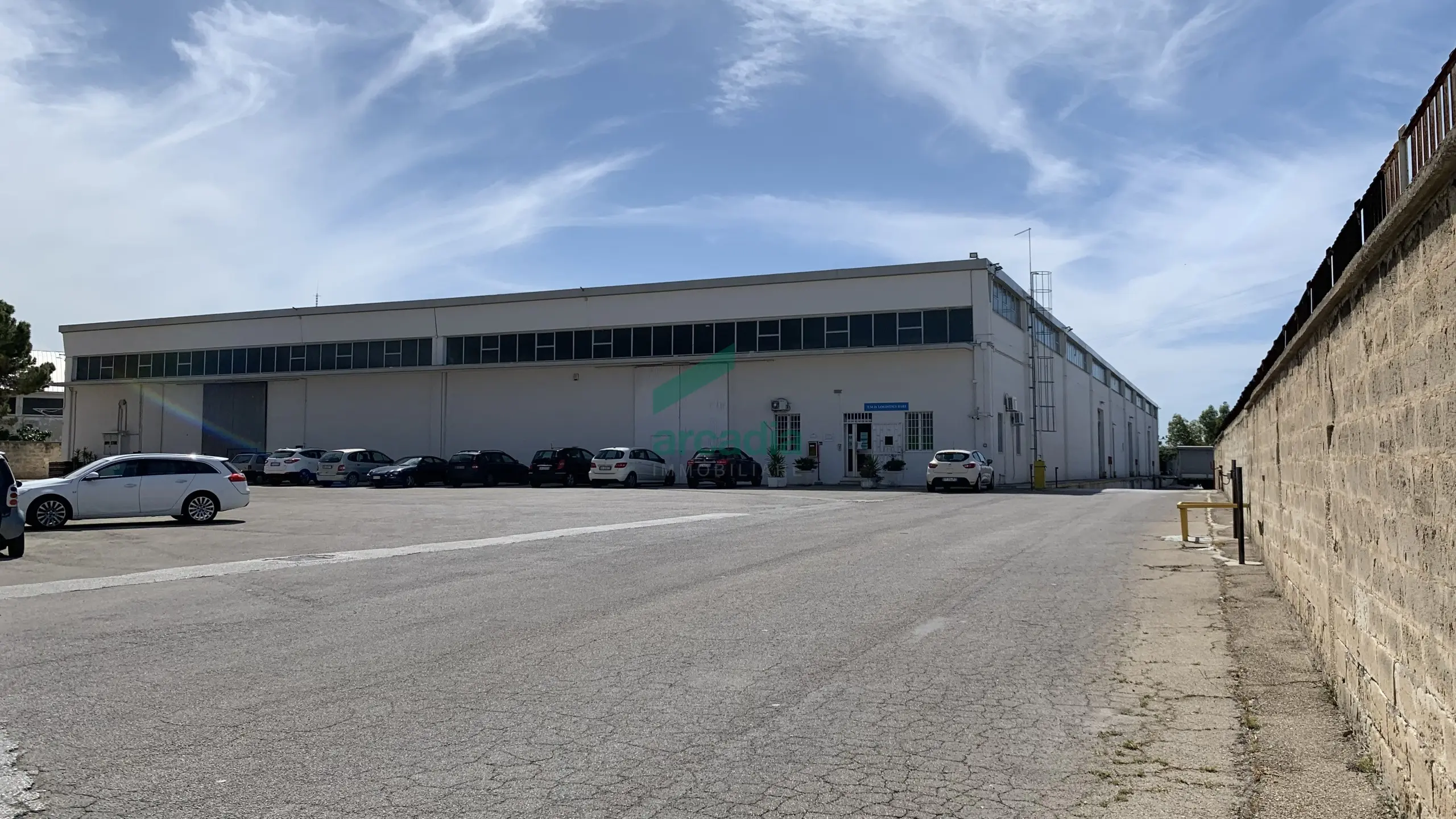 Immagine per Industriale in vendita a Modugno via Ss 96