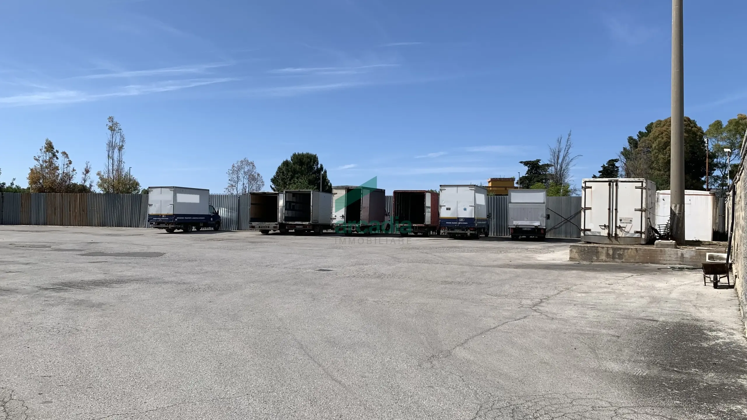 Immagine per Industriale in vendita a Modugno via Ss 96
