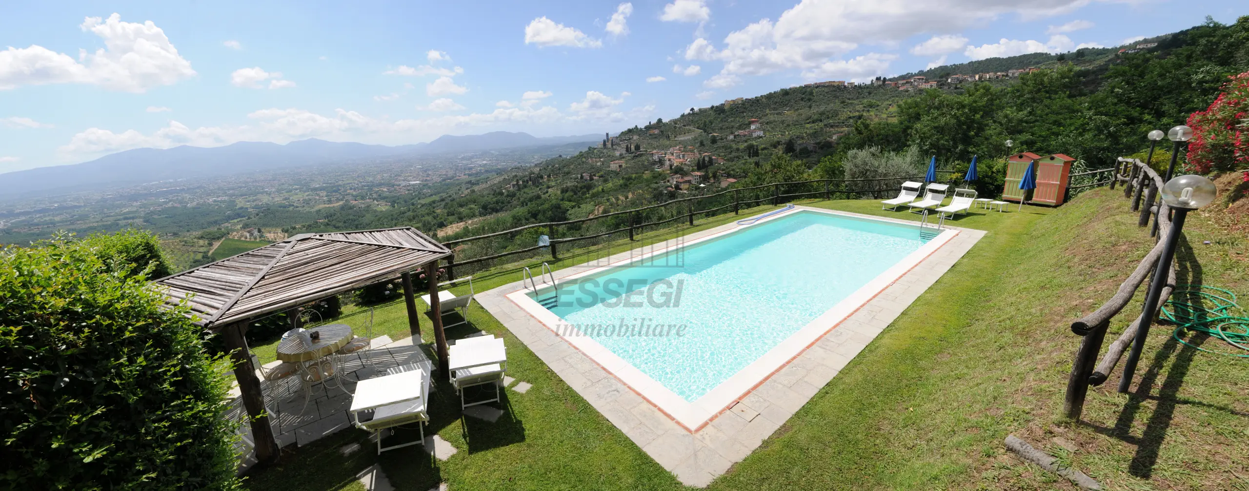 Immagine per Casale in vendita a Capannori via Valgiano 8