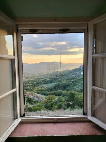 Casale via Valgiano 8, Capannori
