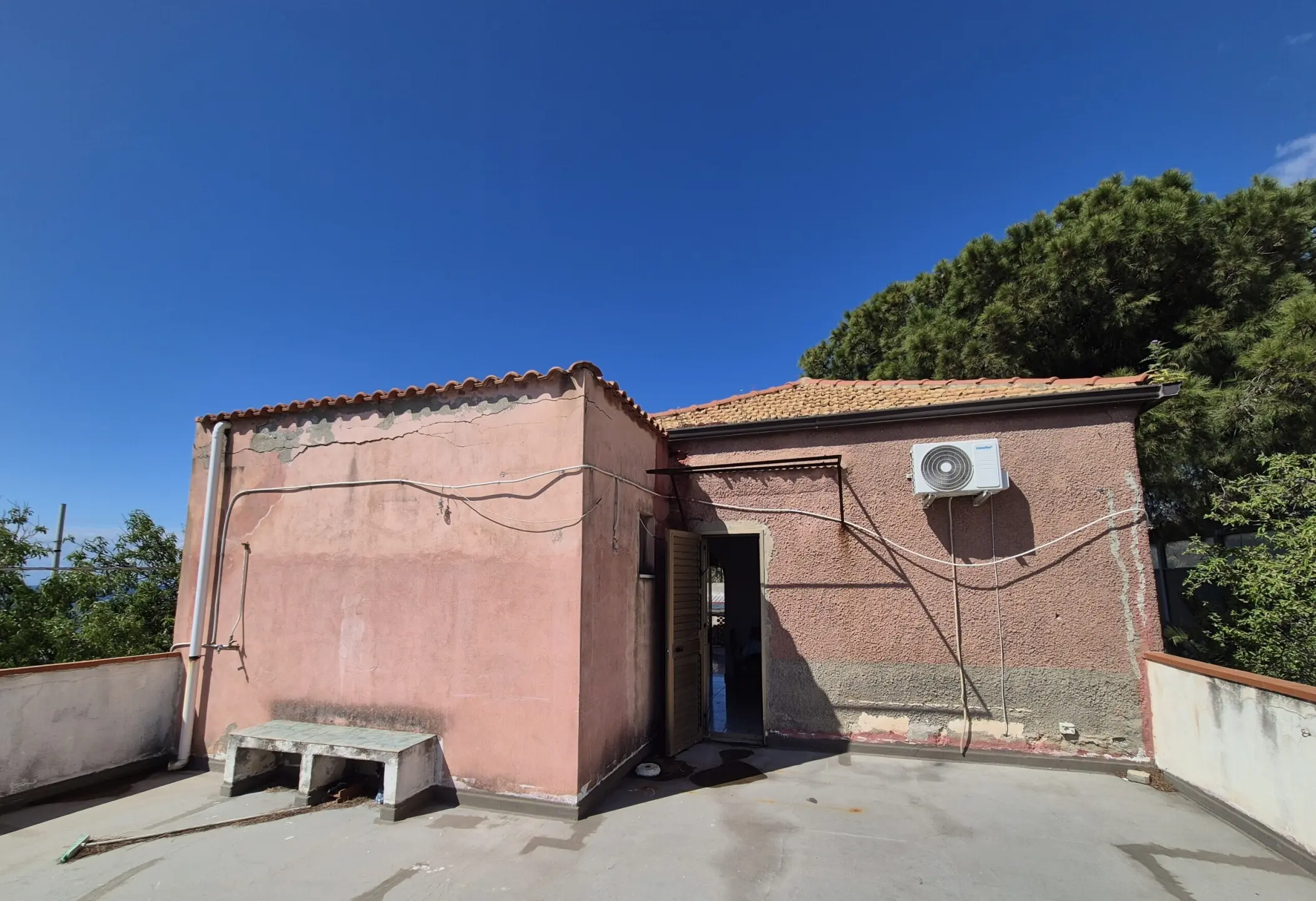 Immagine per Villa trifamiliare in vendita a Motta San Giovanni via Lungomare Cicerone 44