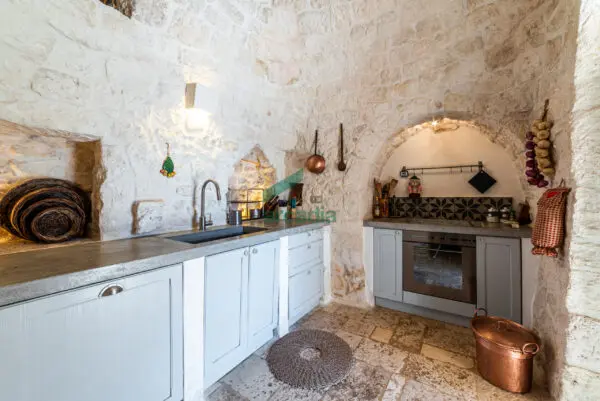 Casale strada Provinciale 14, Ceglie Messapica