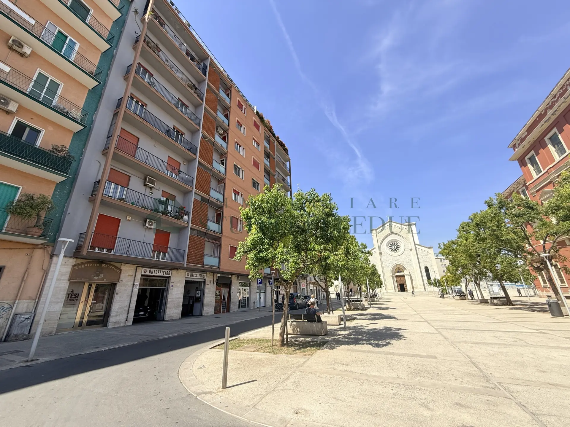 Immagine per Capannone in vendita a Bari via Scipione Crisanzio 230f 
