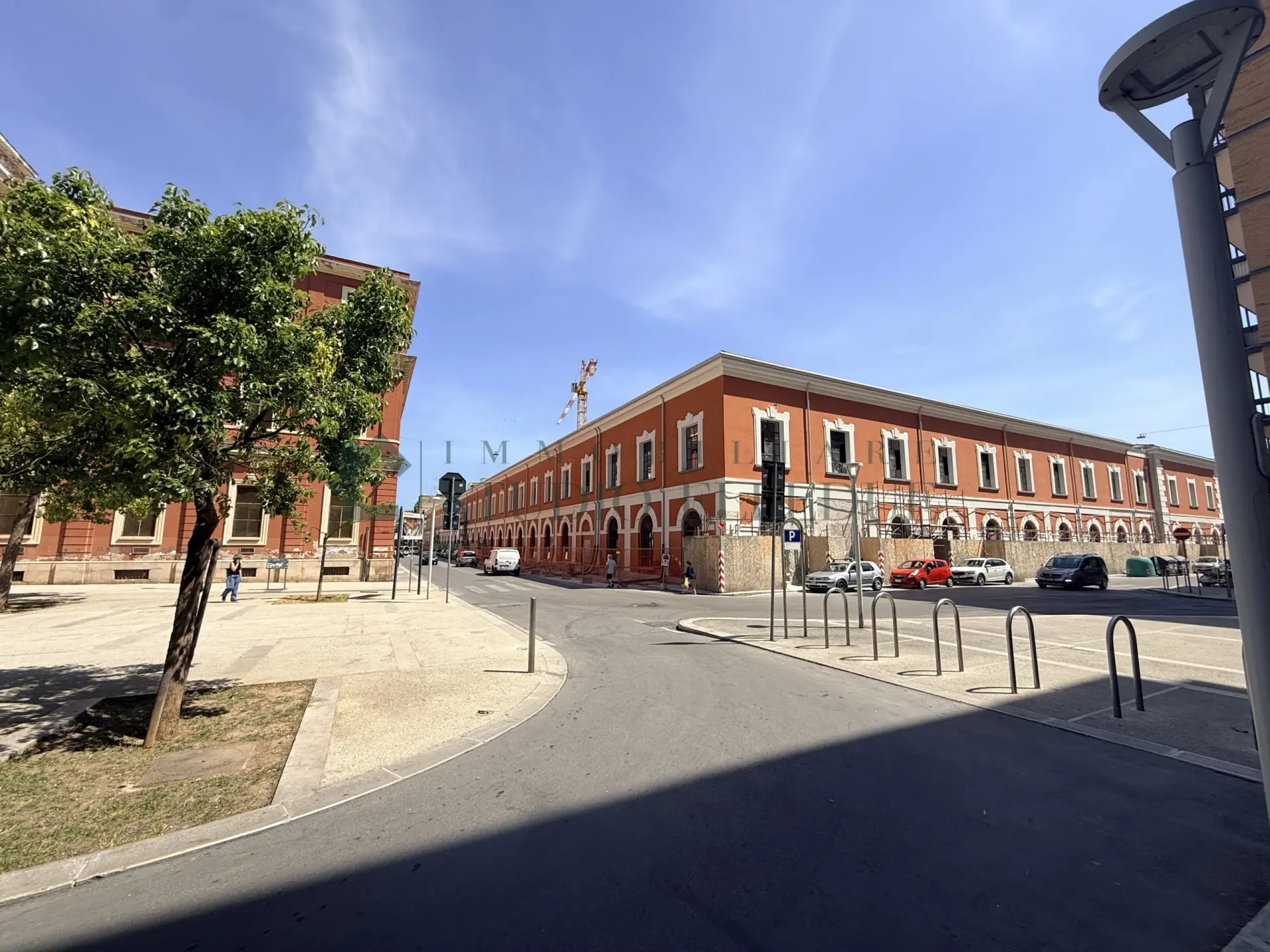 Immagine per Capannone in vendita a Bari via Scipione Crisanzio 230f 