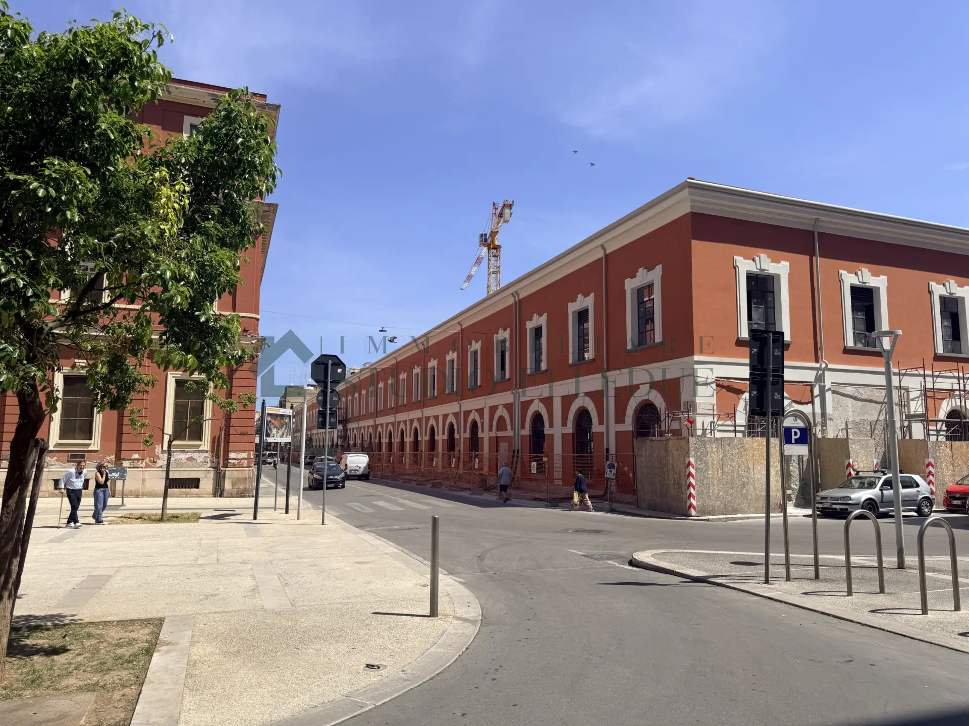 Immagine per Capannone in vendita a Bari via Scipione Crisanzio 230f 