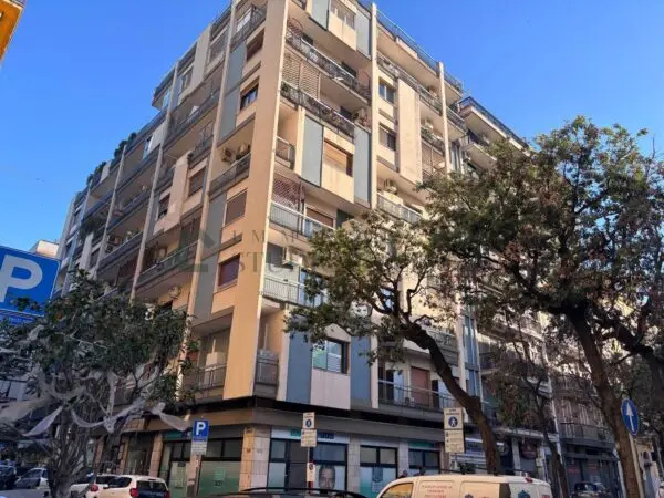 Immagine per Trilocale in vendita a Bari via Alessandro Manzoni 93