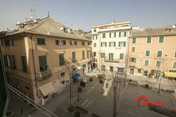 Bilocale piazza Dei Micone 7, Sestri Ponente, Genova