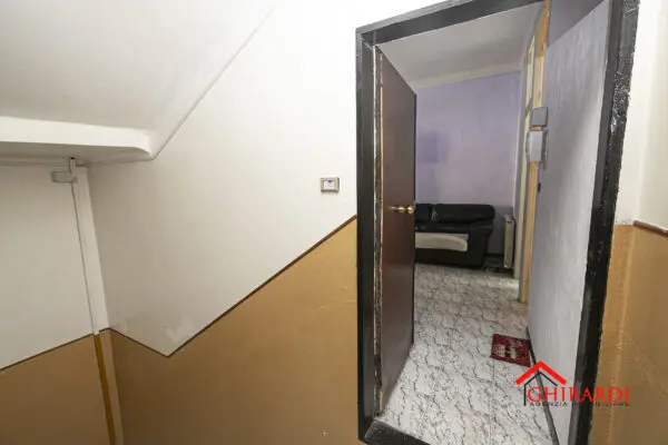 Bilocale piazza Dei Micone 7, Sestri Ponente, Genova