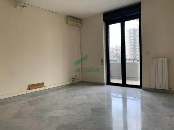 Immagine per Area verde in affitto a Bari viale San Josemaría Escrivá 28