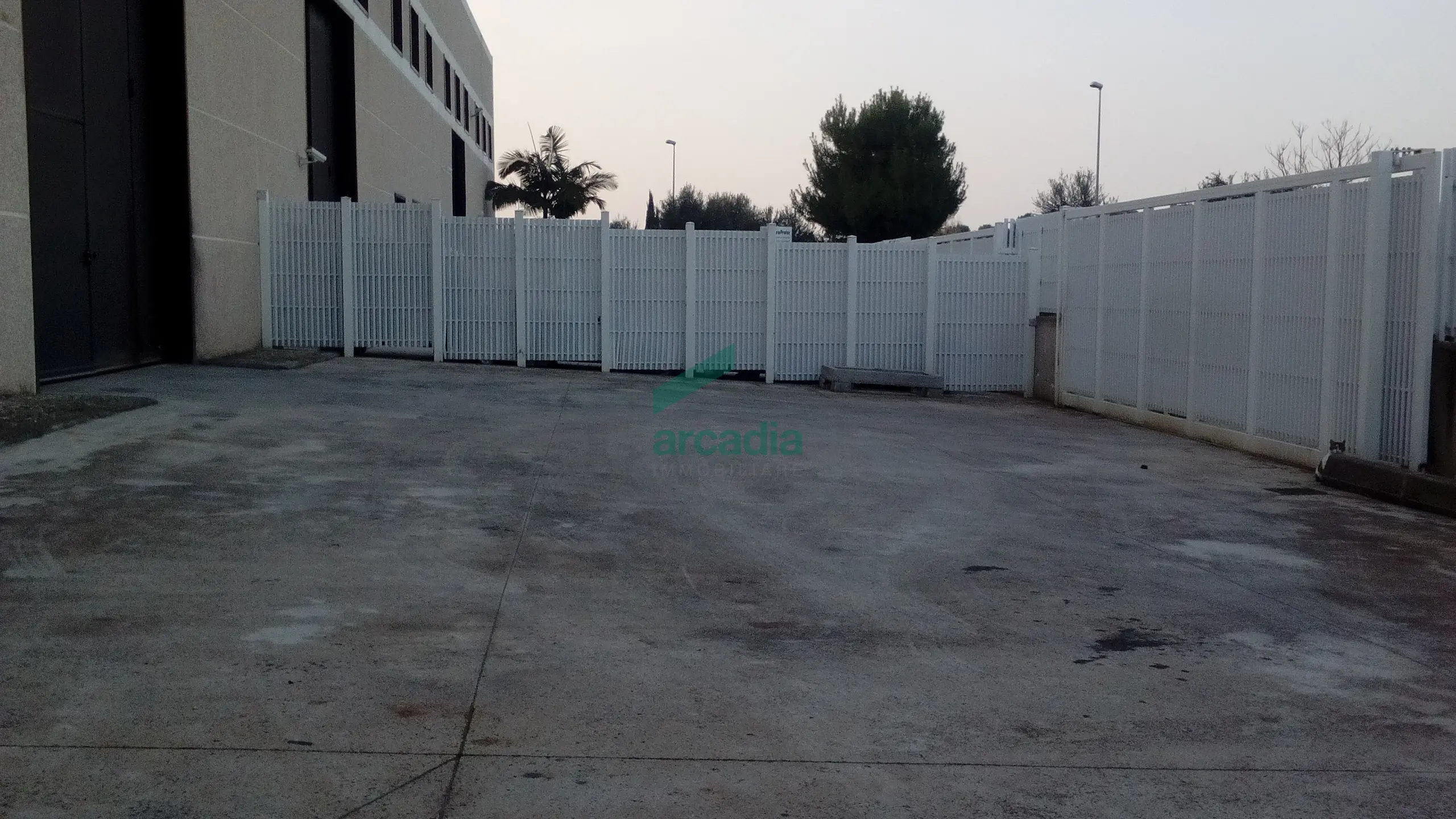 Immagine per Industriale in affitto a Modugno via Ii Tratto E Inizio Statale 98 modugno