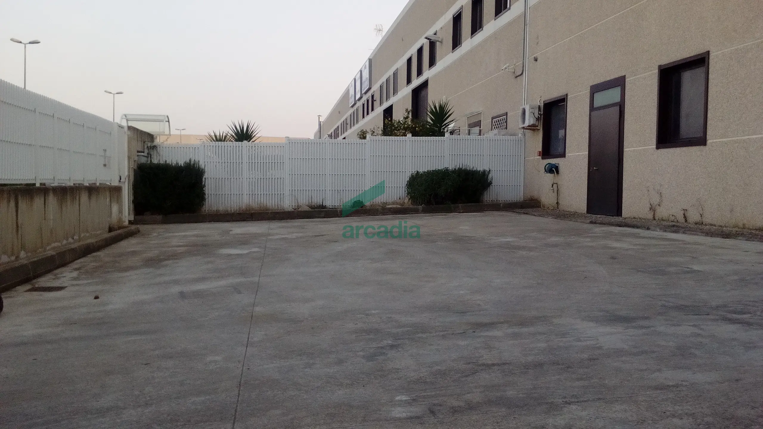 Immagine per Industriale in affitto a Modugno via Ii Tratto E Inizio Statale 98 modugno