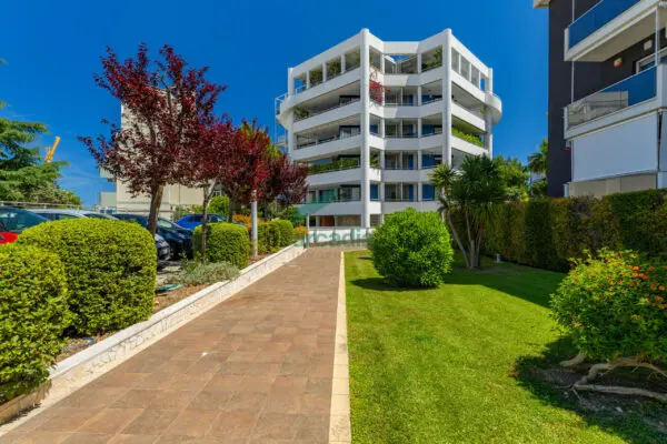 Quadrilocale viale Louis Pasteur 15a, Picone, Bari