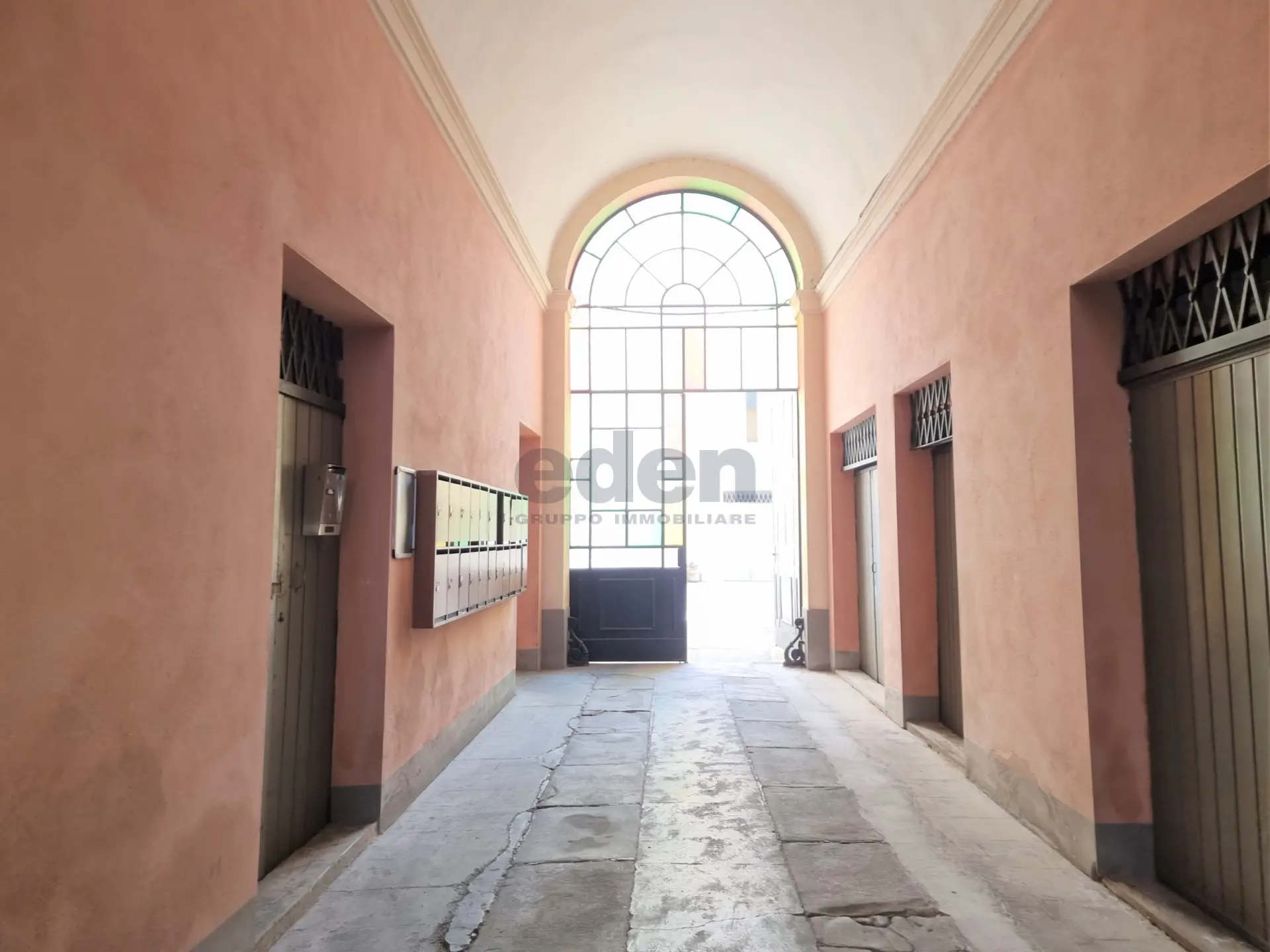 Immagine per Monolocale in affitto a Modena via Sgarzeria 10