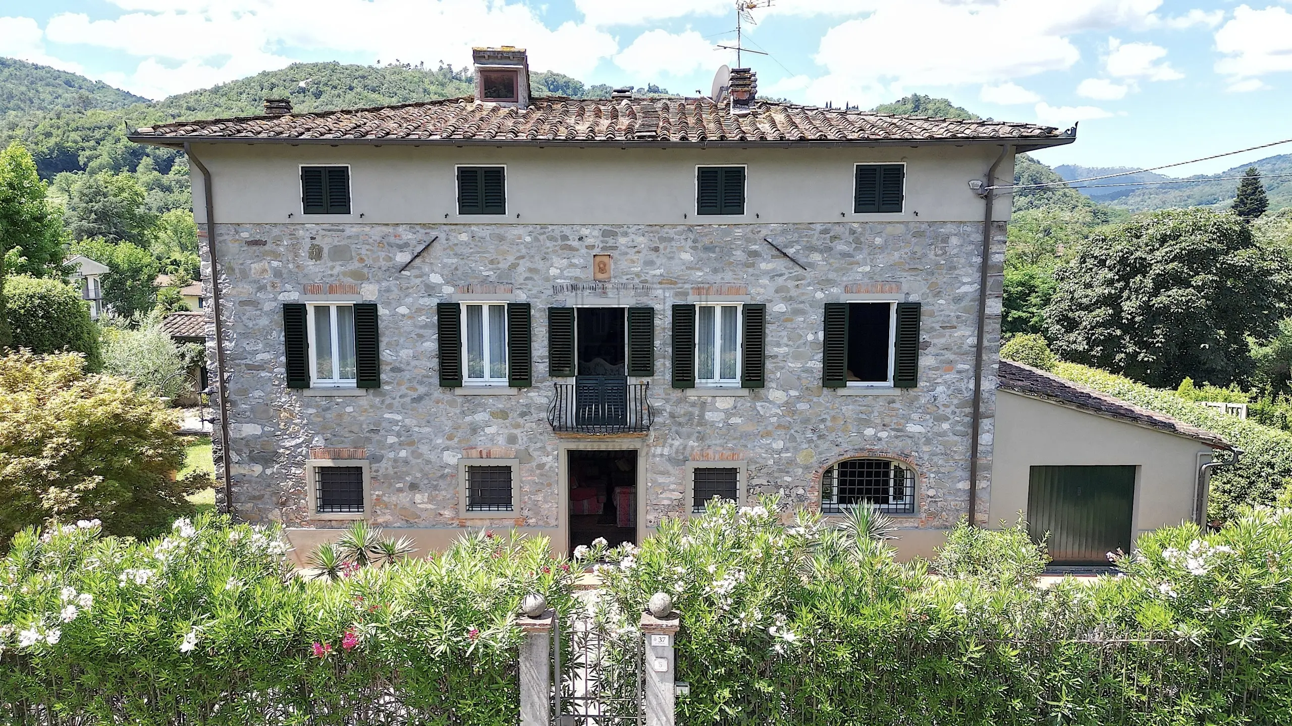 Immagine per Villa in vendita a Lucca via San Martino In Freddana