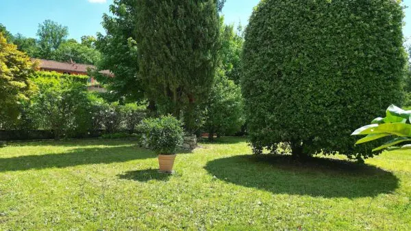 Villa via San Martino In Freddana, Lucca