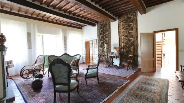 Villa via San Martino In Freddana, Lucca