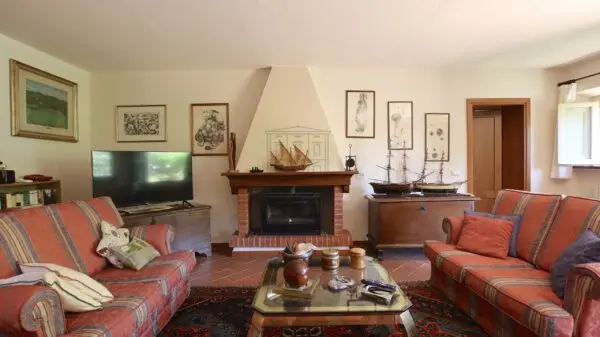 Villa via San Martino In Freddana, Lucca