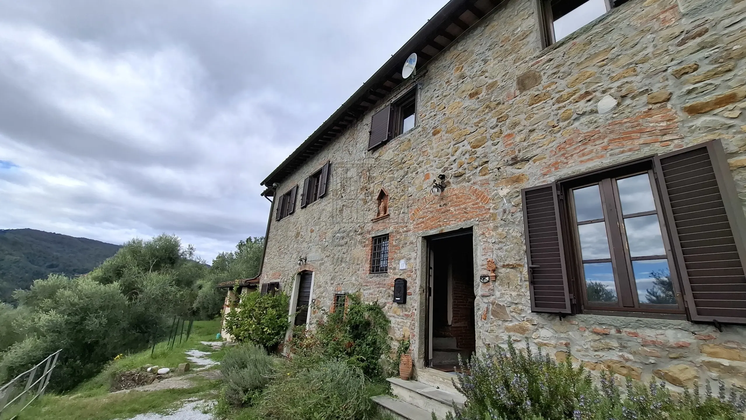 Immagine per Casale in vendita a Pescia via Casa Nuova