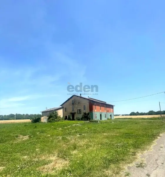Villa Trifamiliare via Stradello Giarola 31, Modena