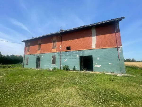 Villa Trifamiliare via Stradello Giarola 31, Modena