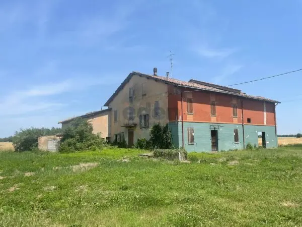 Villa Trifamiliare via Stradello Giarola 31, Modena