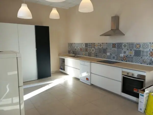 Monolocale via Bradia, Sarzana