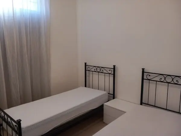 Monolocale via Bradia, Sarzana