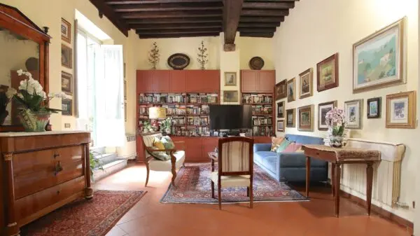 Monolocale via Buia, Centro Storico, Lucca