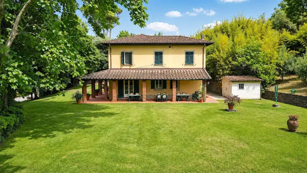 Villa via Di Tiglio 33, Capannori
